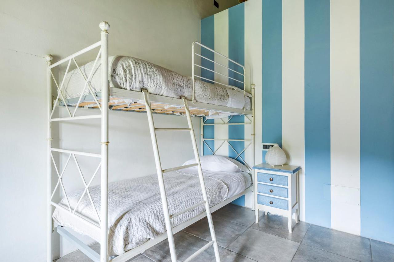 Agriturismo Il Salice Tizzano Val Parma Eksteriør billede