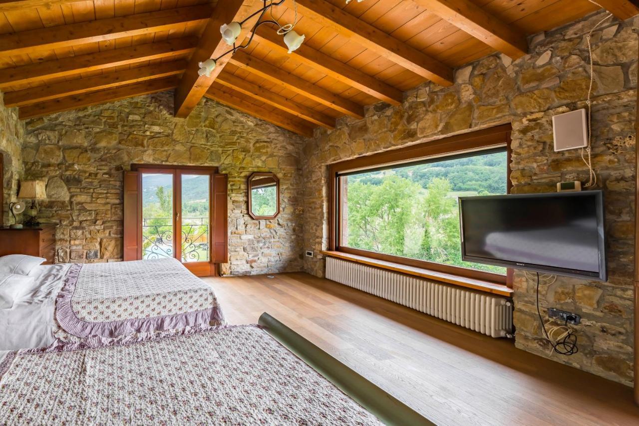 Agriturismo Il Salice Tizzano Val Parma Eksteriør billede