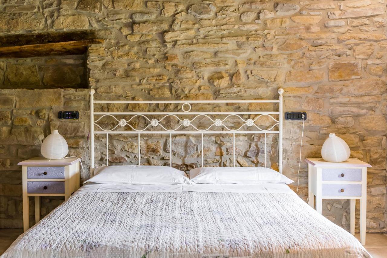 Agriturismo Il Salice Tizzano Val Parma Eksteriør billede