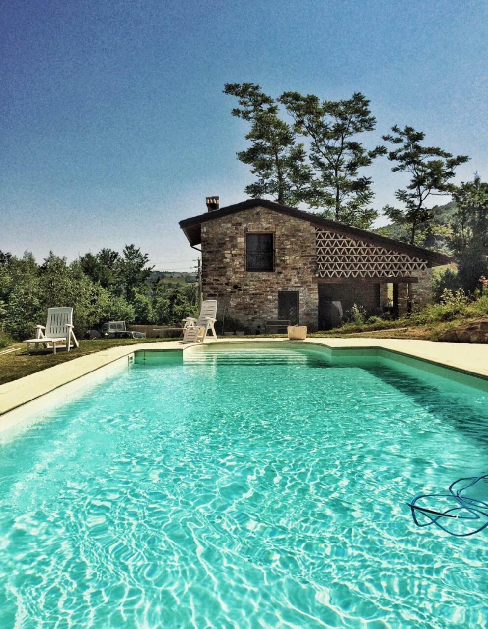 Agriturismo Il Salice Tizzano Val Parma Eksteriør billede